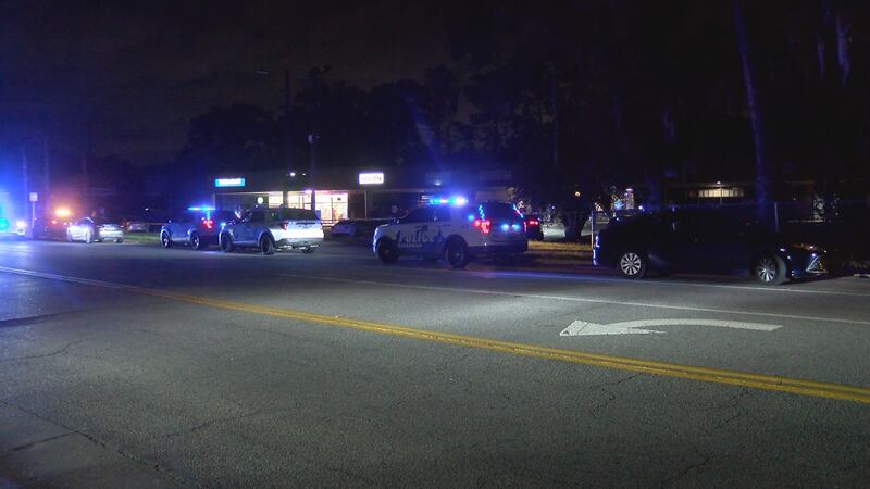 Man injured in shooting on Skidaway and Eisenhower